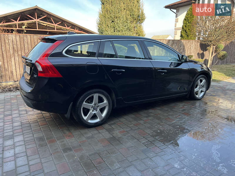 Универсал Volvo V60 2011 в Черкассах