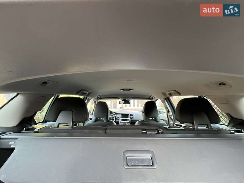 Универсал Volvo V60 2011 в Черкассах