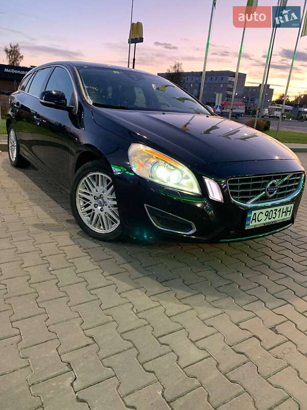 Универсал Volvo V60 2011 в Львове фото 11 Универсал Volvo V60 2011 в Львове