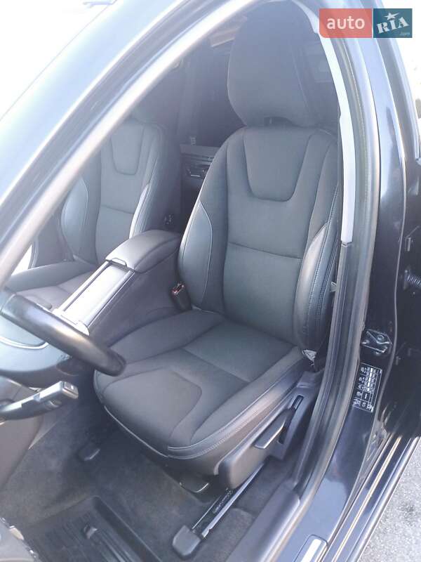 Универсал Volvo V60 2012 в Киеве