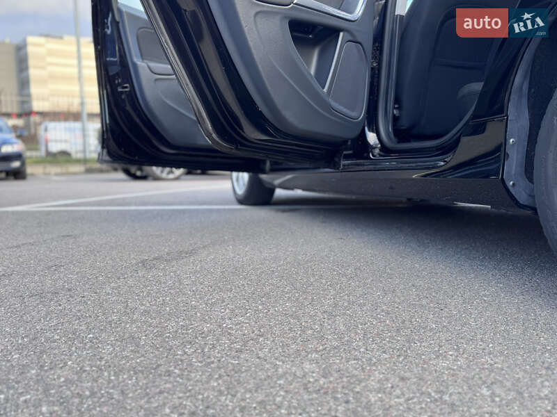 Универсал Volvo V60 2012 в Киеве фото 22 Универсал Volvo V60 2012 в Киеве