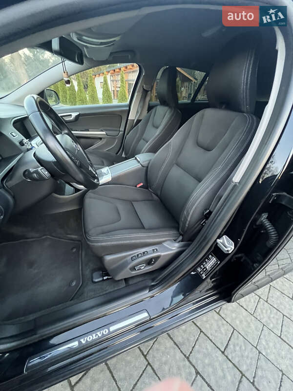 Универсал Volvo V60 2014 в Луцке