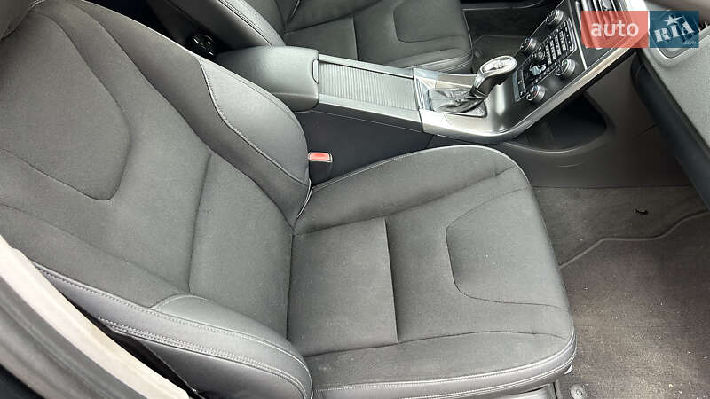 Універсал Volvo V60 2013 в Калуші