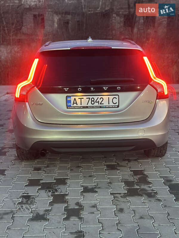 Универсал Volvo V60 2011 в Стрые фото 15 Универсал Volvo V60 2011 в Стрые