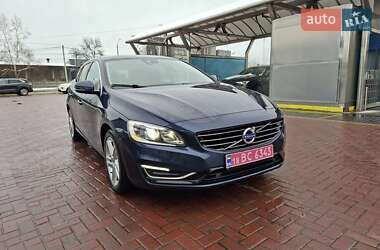 Универсал Volvo V60 2014 в Ровно
