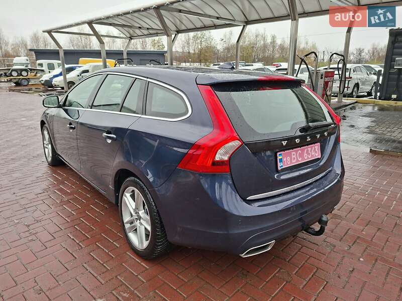 Универсал Volvo V60 2014 в Ровно фото 14 Универсал Volvo V60 2014 в Ровно