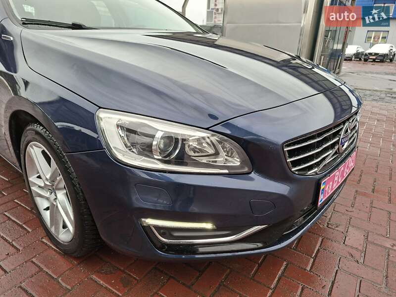 Универсал Volvo V60 2014 в Ровно фото 19 Универсал Volvo V60 2014 в Ровно