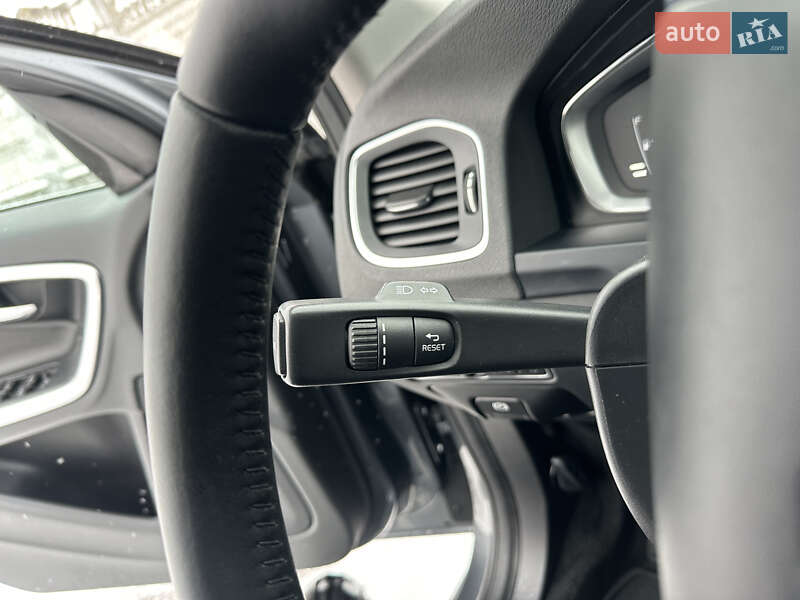 Универсал Volvo V60 2016 в Стрые