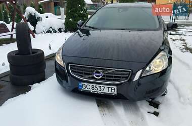 Универсал Volvo V60 2011 в Дрогобыче