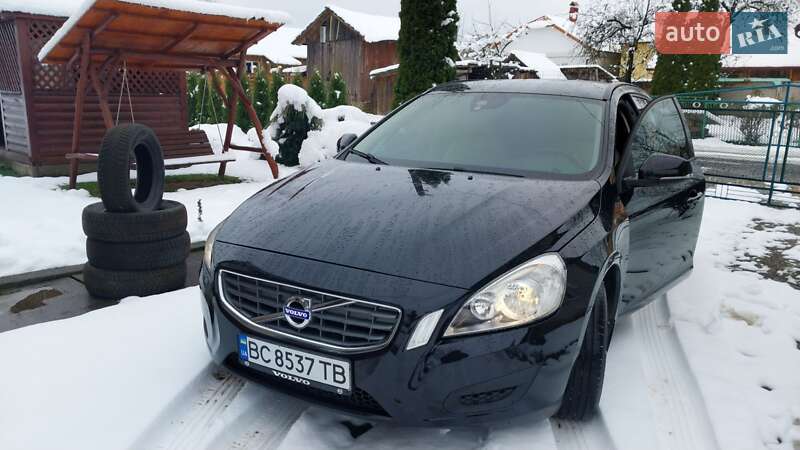 Универсал Volvo V60 2011 в Дрогобыче