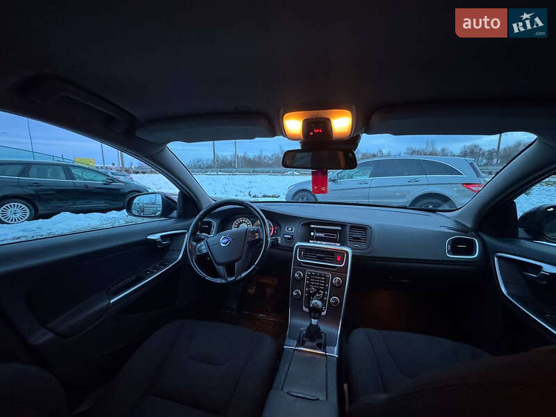 Універсал Volvo V60 2011 в Стрию