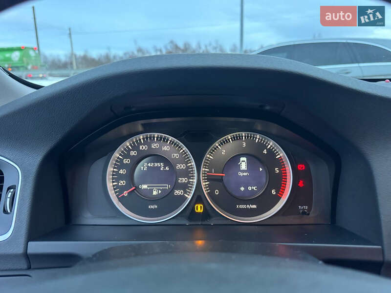 Універсал Volvo V60 2011 в Стрию