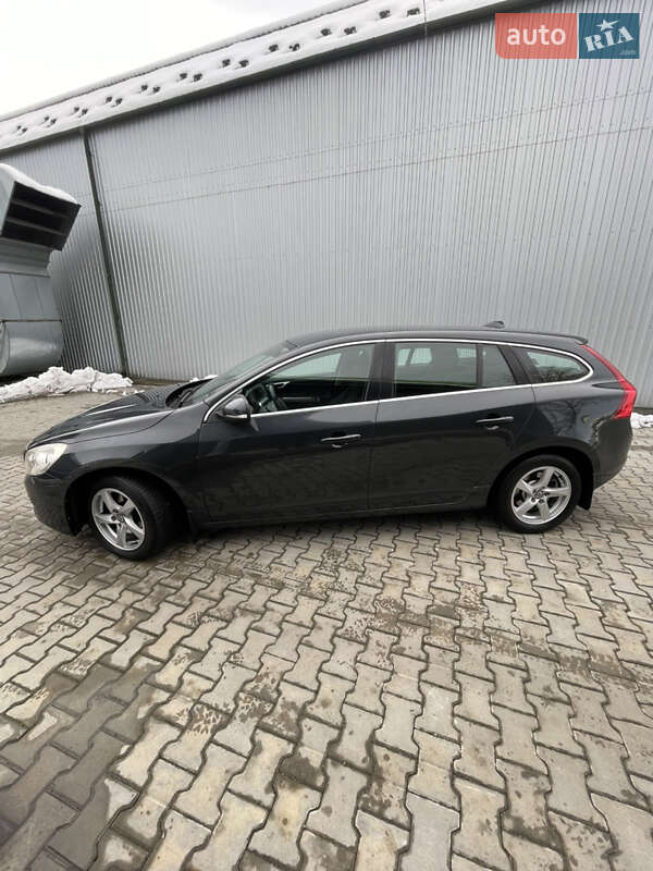 Універсал Volvo V60 2011 в Стрию