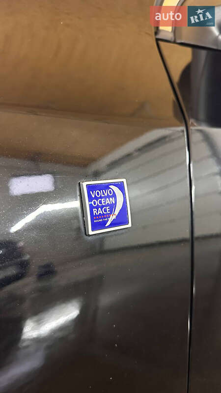 Універсал Volvo V60 2015 в Львові