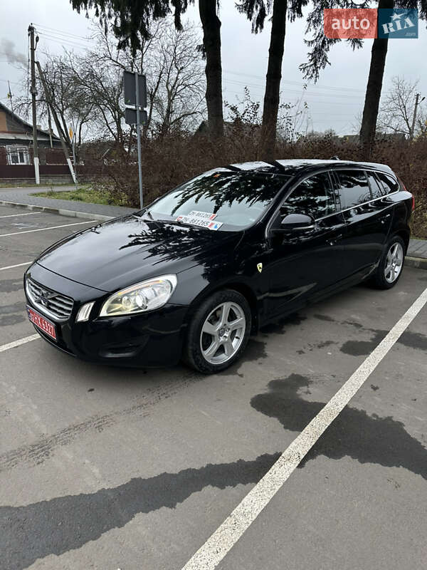Універсал Volvo V60 2012 в Дубні фото 15 Універсал Volvo V60 2012 в Дубні