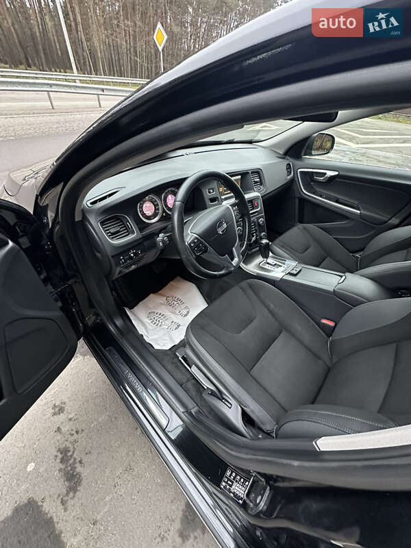 Універсал Volvo V60 2012 в Дубні фото 29 Універсал Volvo V60 2012 в Дубні