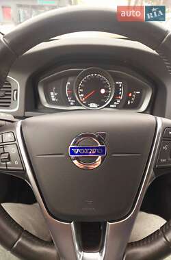 Універсал Volvo V60 2017 в Коломиї
