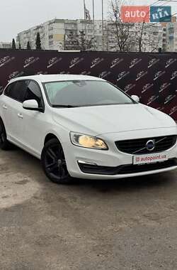 Универсал Volvo V60 2016 в Сумах