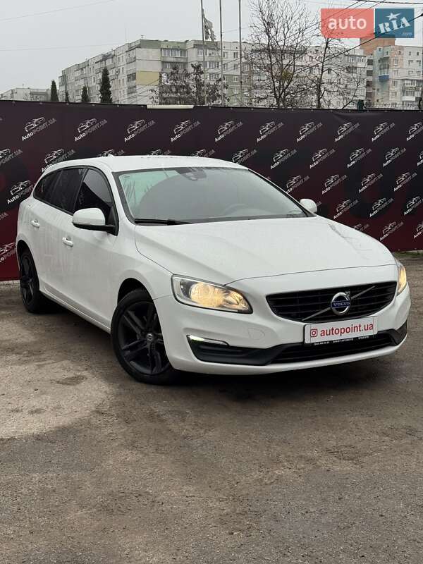 Volvo V60 2016