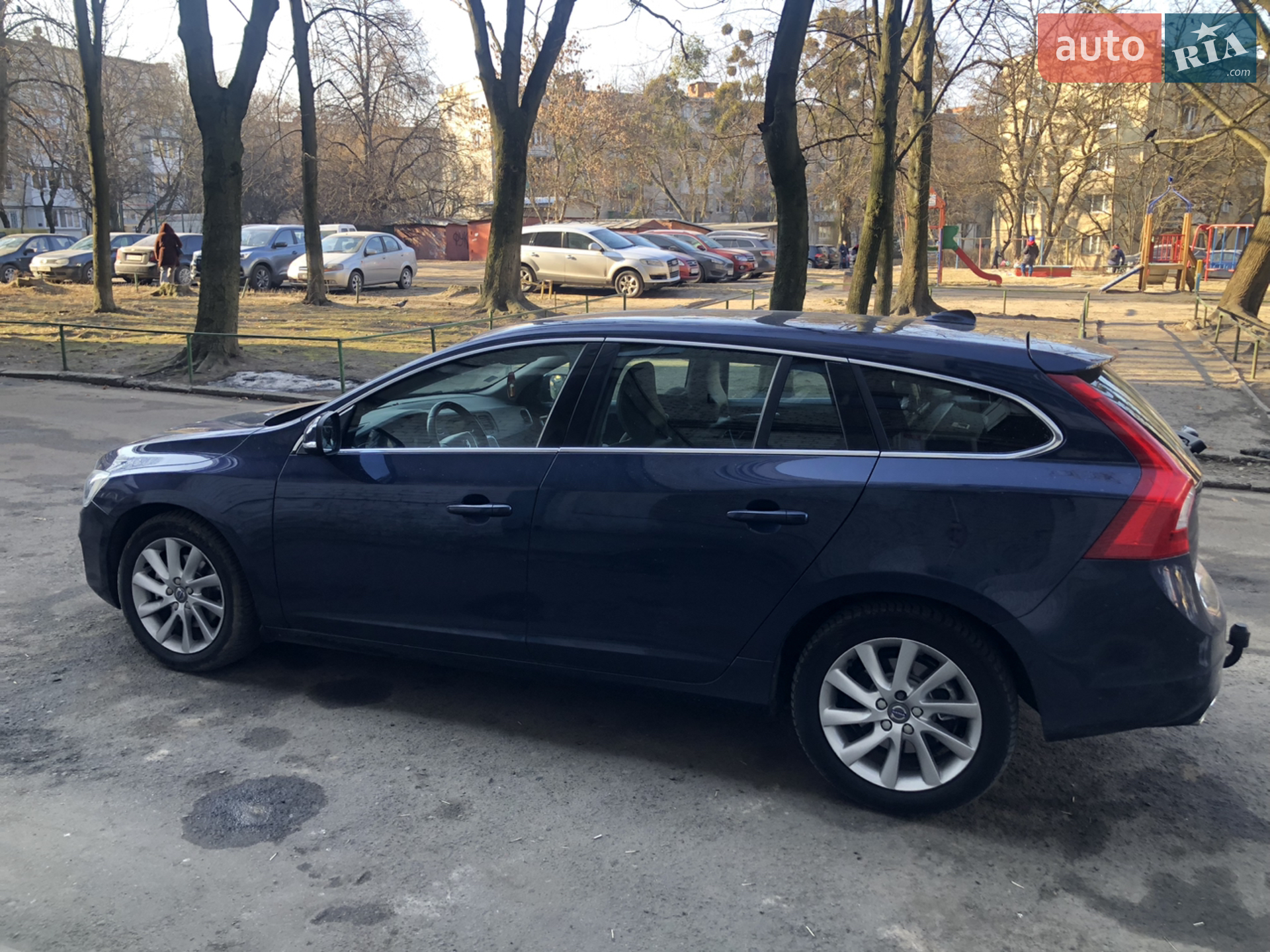 2015 Volvo V60 - мініатюра 8