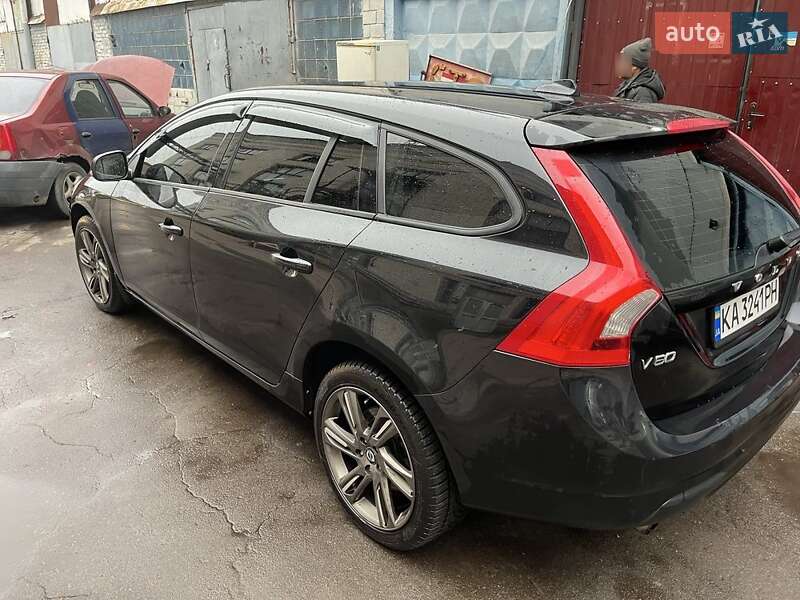 Volvo V60 2012 Volvo V60 2012