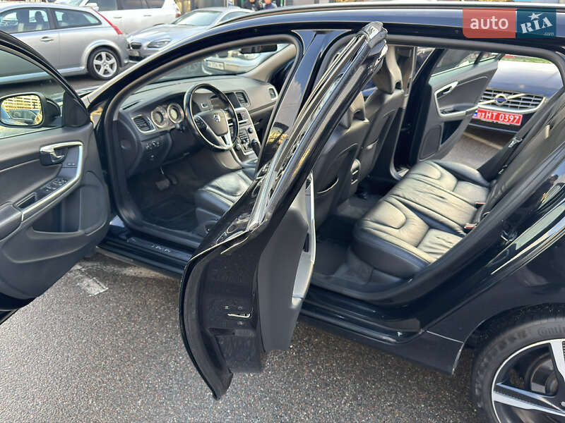 Універсал Volvo V60 2011 в Києві фото 21 Універсал Volvo V60 2011 в Києві