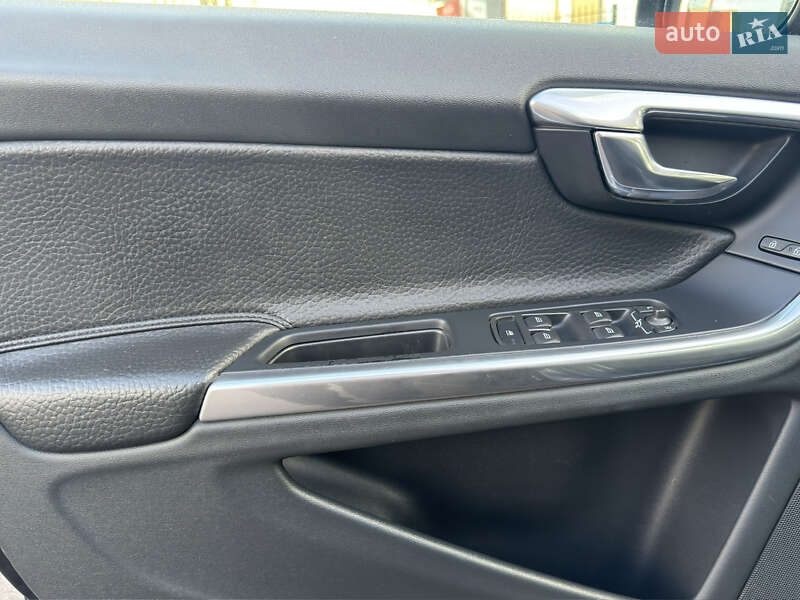 Універсал Volvo V60 2011 в Києві фото 26 Універсал Volvo V60 2011 в Києві