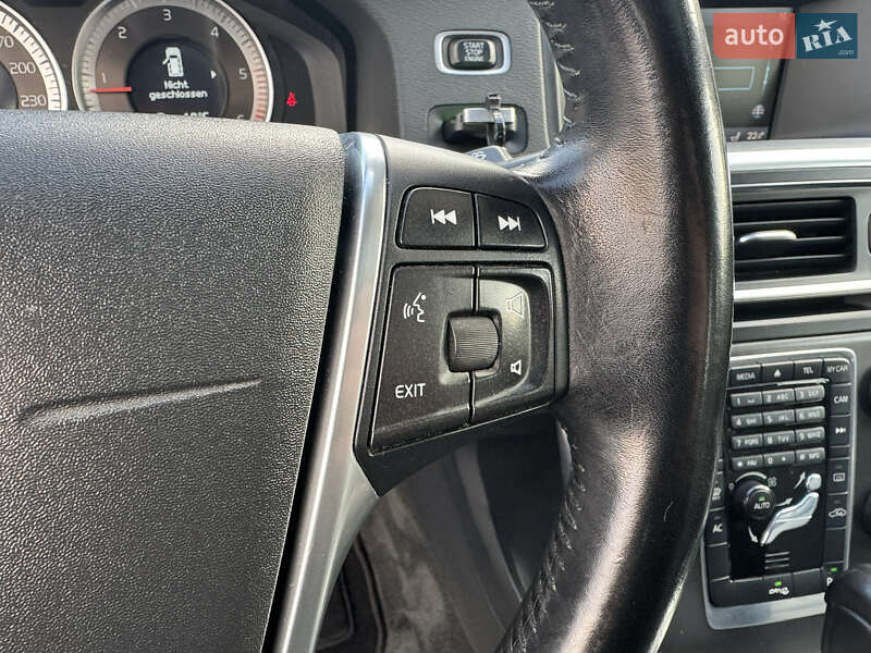 Універсал Volvo V60 2011 в Києві фото 40 Універсал Volvo V60 2011 в Києві