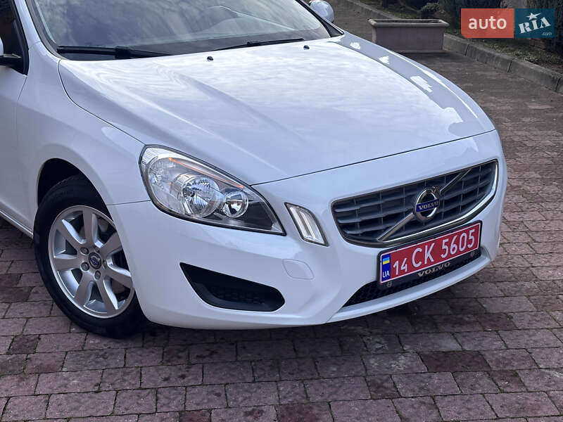 Универсал Volvo V60 2013 в Стрые