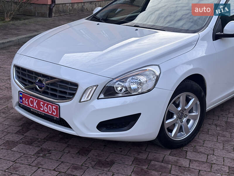 Универсал Volvo V60 2013 в Стрые