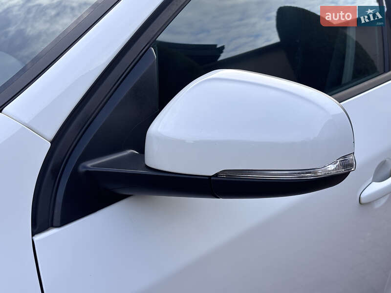 Универсал Volvo V60 2013 в Стрые