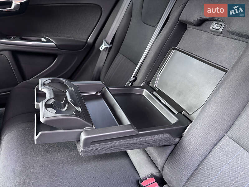 Универсал Volvo V60 2013 в Стрые