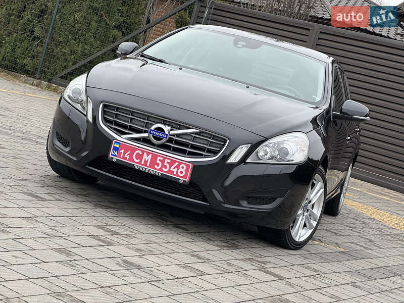 Универсал Volvo V60 2012 в Стрые фото 30 Универсал Volvo V60 2012 в Стрые