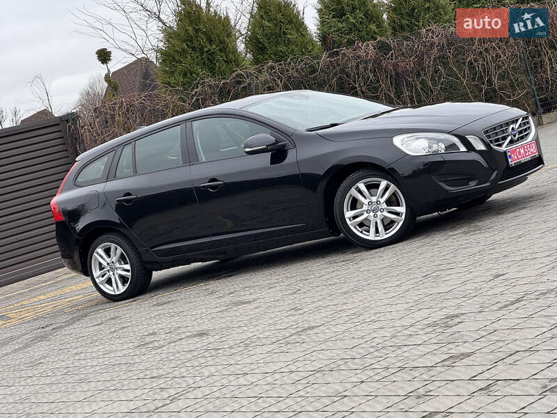 Универсал Volvo V60 2012 в Стрые фото 50 Универсал Volvo V60 2012 в Стрые