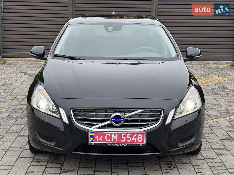 Универсал Volvo V60 2012 в Стрые фото 97 Универсал Volvo V60 2012 в Стрые