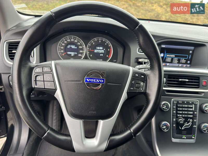 Универсал Volvo V60 2012 в Стрые фото 142 Универсал Volvo V60 2012 в Стрые