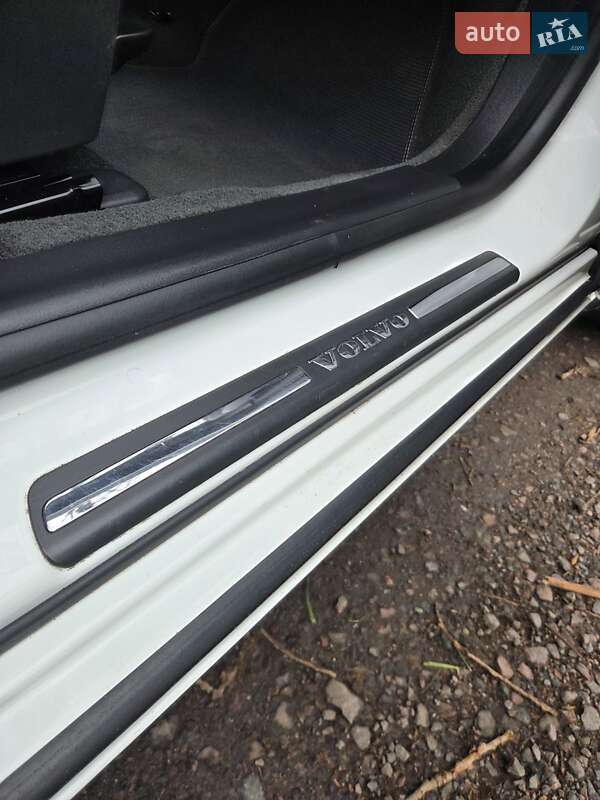 Универсал Volvo V60 2012 в Львове