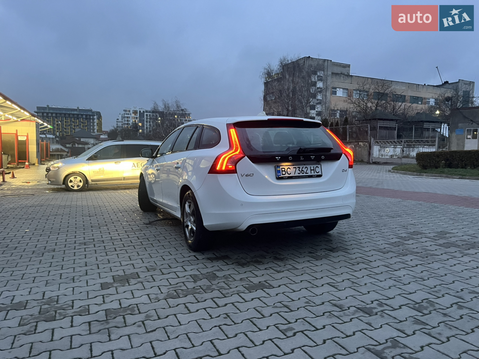 2014 Volvo V60 - мініатюра 8