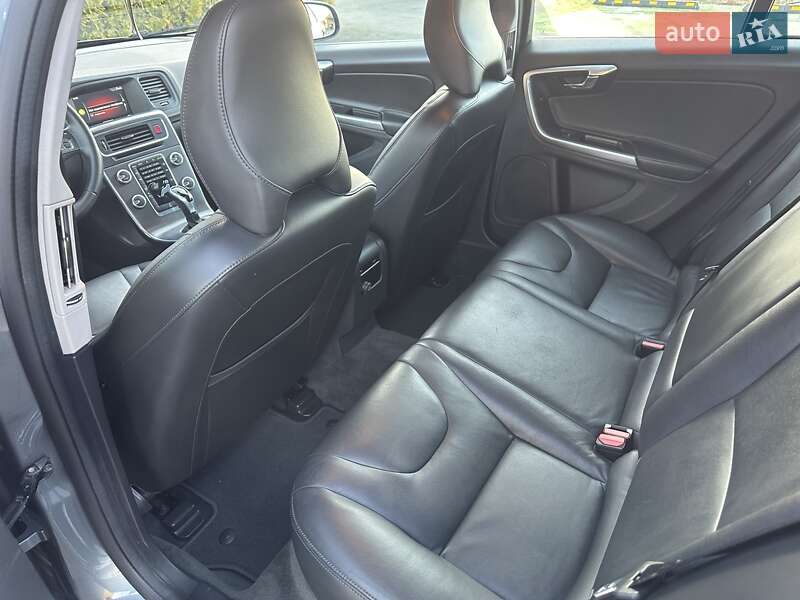 Універсал Volvo V60 2016 в Стрию