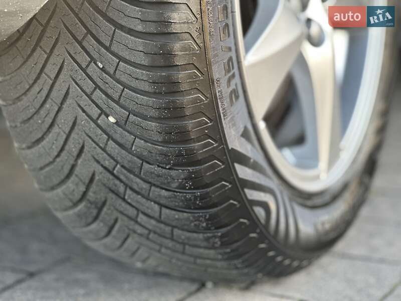 Універсал Volvo V60 2016 в Стрию