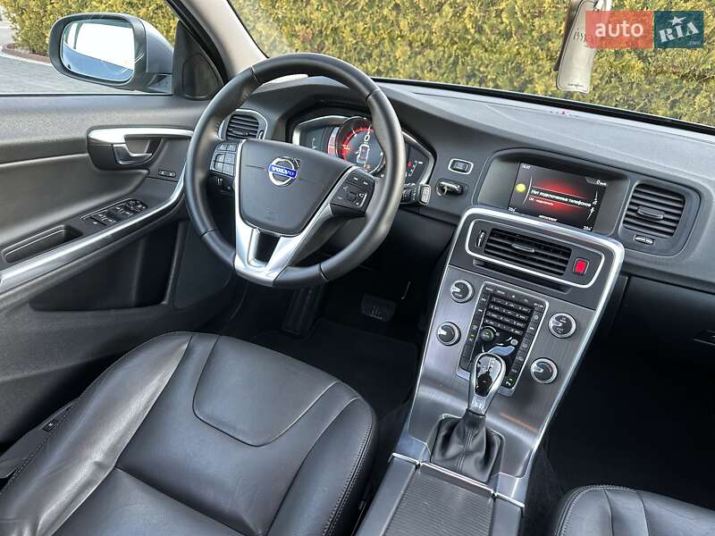 Універсал Volvo V60 2016 в Стрию