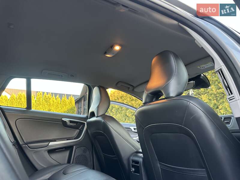 Універсал Volvo V60 2016 в Стрию