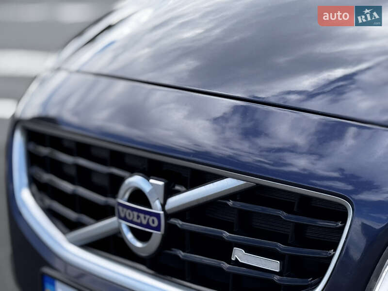 Универсал Volvo V60 2012 в Киеве фото 15 Универсал Volvo V60 2012 в Киеве