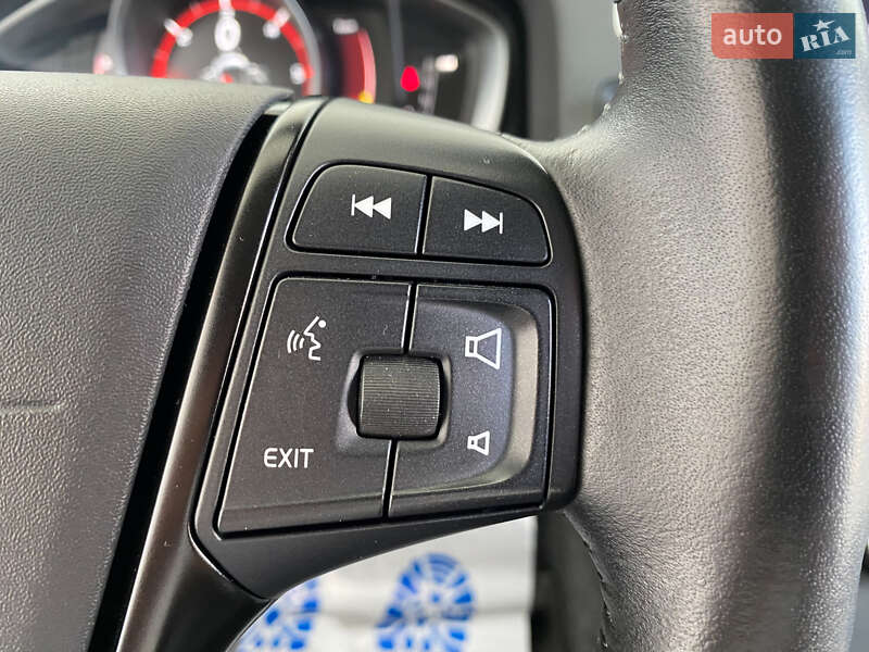 Универсал Volvo V60 2018 в Львове фото 15 Универсал Volvo V60 2018 в Львове