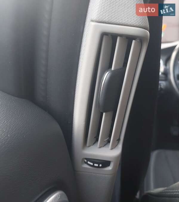 Універсал Volvo V60 2014 в Бродах