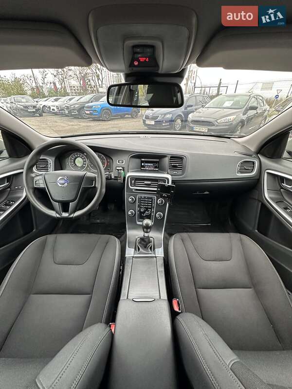 Универсал Volvo V60 2011 в Белогородке