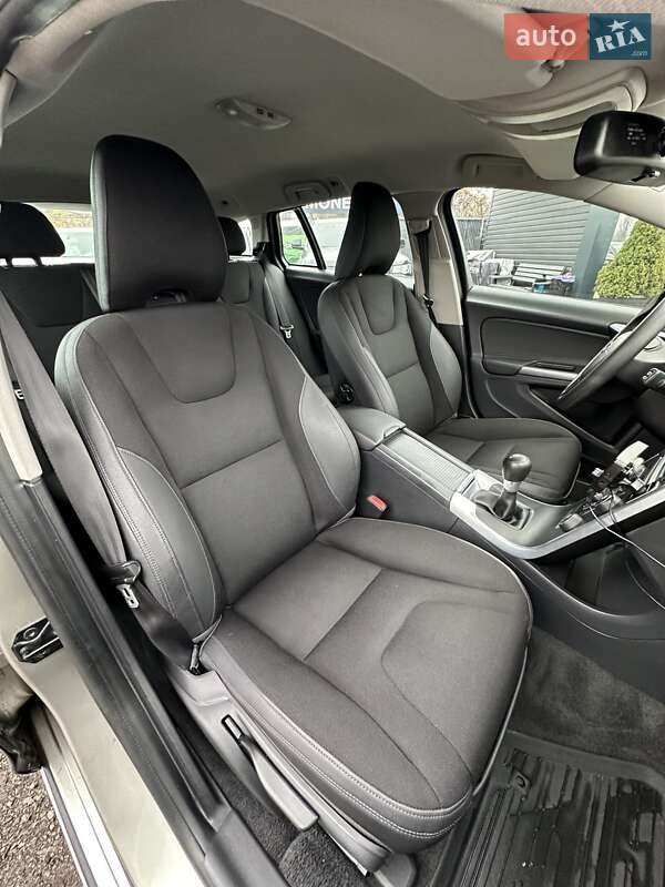 Универсал Volvo V60 2011 в Белогородке