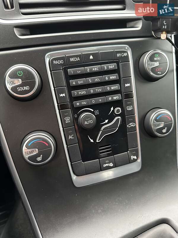 Универсал Volvo V60 2011 в Белогородке