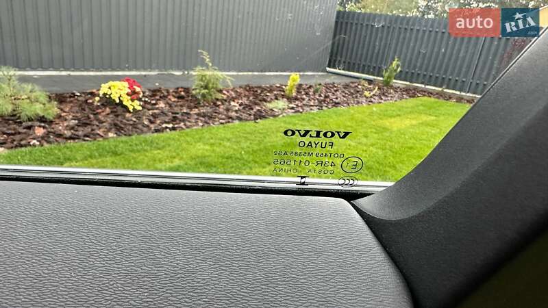 Универсал Volvo V60 2021 в Ровно