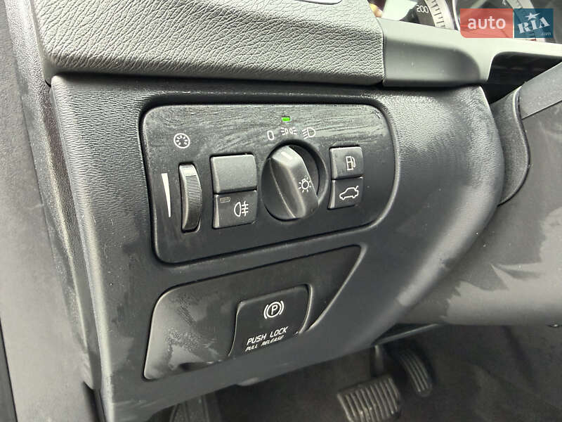 Универсал Volvo V60 2013 в Луцке фото 31 Универсал Volvo V60 2013 в Луцке